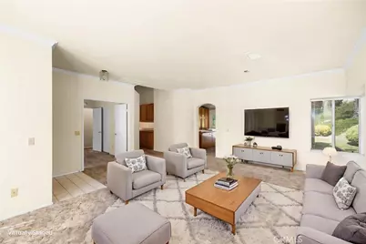 39555 Glenwood Court, Murrieta, CA 92563 - Photo 9