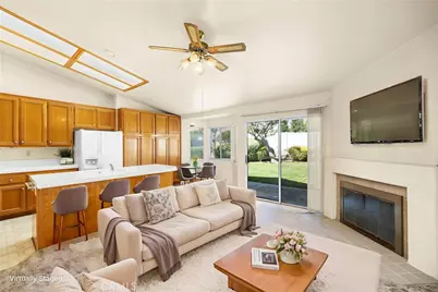 39555 Glenwood Court, Murrieta, CA 92563 - Photo 15