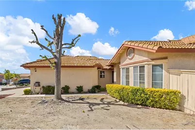 39555 Glenwood Court, Murrieta, CA 92563 - Photo 7