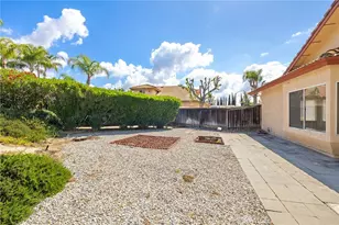 39555 Glenwood Ct, Murrieta, CA 92563 - Photo 31