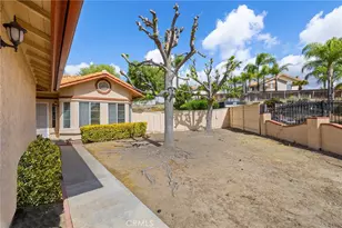 39555 Glenwood Ct, Murrieta, CA 92563 - Photo 5