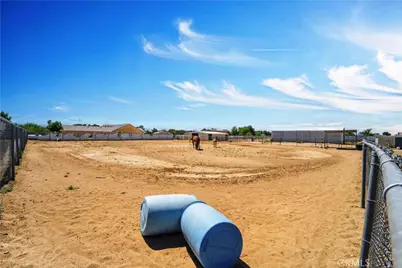 8016 W Avenue D12, Lancaster, CA 93536 - Photo 27