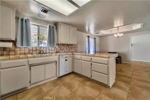 8016 W Ave D 12, Lancaster, CA 93536 - Photo 5
