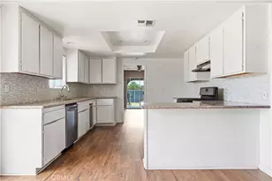 19125 Shoshonee Rd, Apple Valley, CA 92307 - Photo 11