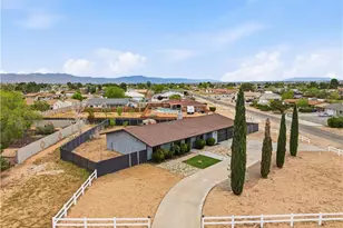 19125 Shoshonee Rd, Apple Valley, CA 92307 - Photo 27