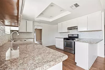 19125 Shoshonee Road, Apple Valley, CA 92307 - Photo 13