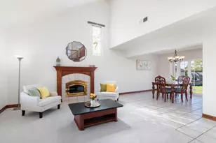 41045 Willowbend, Murrieta, CA 92563 - Photo 11