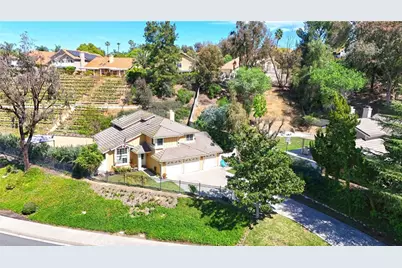 31465 Paseo Goleta, Temecula, CA 92592 - Photo 3