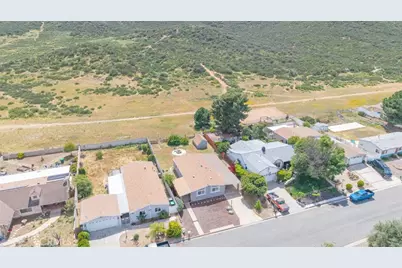 24799 Split Rail, Wildomar, CA 92595 - Photo 29