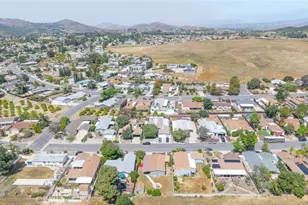 24799 Split Rail Rd, Wildomar, CA 92595 - Photo 31