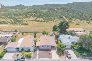 24799 Split Rail Rd, Wildomar, CA 92595 - Photo 27