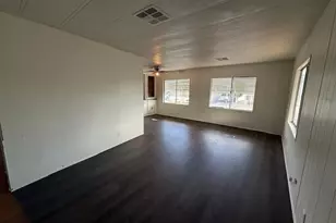 575 S Lyon Ave, Hemet, CA 92543 - Photo 3