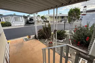 575 S Lyon Ave, Hemet, CA 92543 - Photo 17