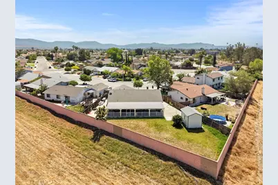 551 Wimbledon, San Jacinto, CA 92583 - Photo 17