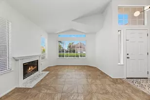 24352 Via Briones, Murrieta, CA 92562 - Photo 7