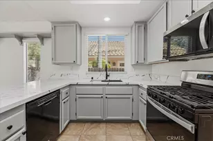24352 Via Briones, Murrieta, CA 92562 - Photo 13