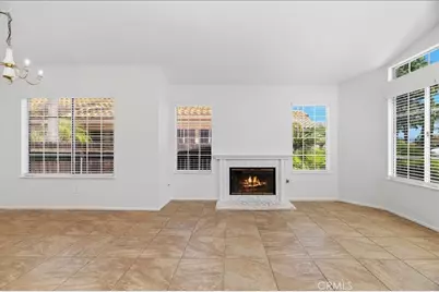 24352 Via Briones, Murrieta, CA 92562 - Photo 5