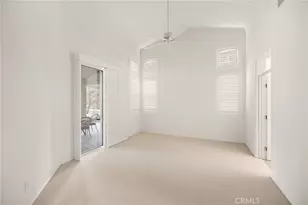 39996 Via Tiama, Murrieta, CA 92562 - Photo 17