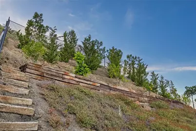 42365 Vista Montana Court, Temecula, CA 92590 - Photo 11