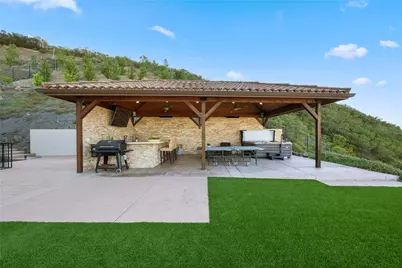 42365 Vista Montana Court, Temecula, CA 92590 - Photo 73