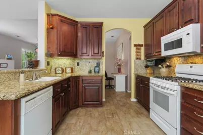 30179 Iron Horse Drive, Murrieta, CA 92563 - Photo 13