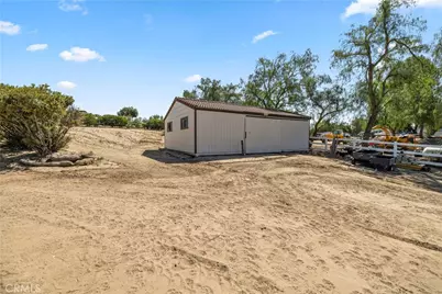 38680 Avenida De La Bandolero, Temecula, CA 92592 - Photo 27