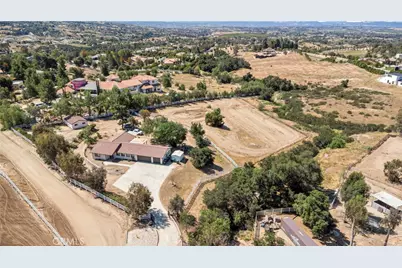 38680 Avenida De La Bandolero, Temecula, CA 92592 - Photo 1