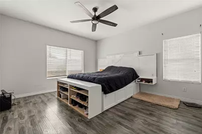 13121 Fullerton Drive, Victorville, CA 92392 - Photo 19