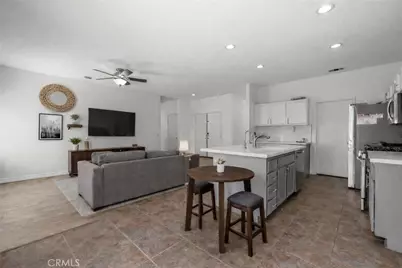 13121 Fullerton Drive, Victorville, CA 92392 - Photo 3