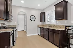 37406 Paseo Violeta, Murrieta, CA 92563 - Photo 7