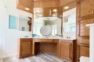530 W Devonshire Ave, Hemet, CA 92543 - Photo 23