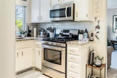 2285 Wisteria, Upland, CA 91784 - Photo 31