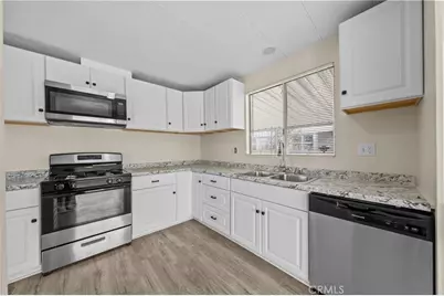 44732 Cornish, Hemet, CA 92544 - Photo 17