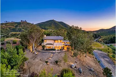 32360 Navajo Springs, Wildomar, CA 92595 - Photo 5