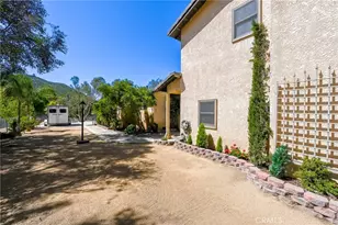 32360 Navajo Springs, Wildomar, CA 92595 - Photo 21