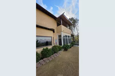 32360 Navajo Springs, Wildomar, CA 92595 - Photo 7