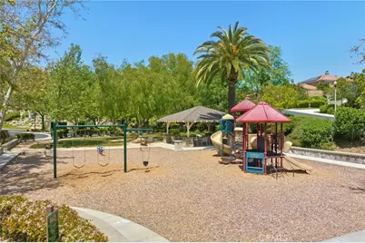 27744 Elderberry Street, Murrieta, CA 92562 - Photo 57