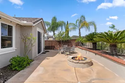27744 Elderberry Street, Murrieta, CA 92562 - Photo 37