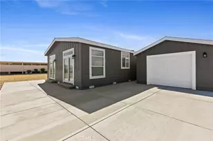 12600 Havasu Lake Rd, Needles, CA 92363 - Photo 35