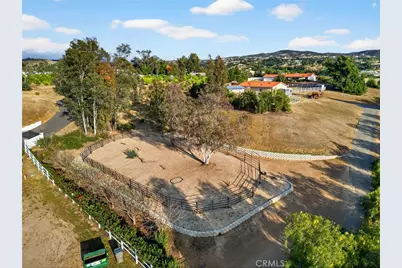 39775 Calle Bellagio, Temecula, CA 92592 - Photo 11