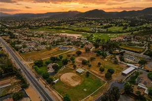 22455 Grand Ave, Wildomar, CA 92595 - Photo 41
