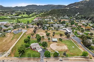 22455 Grand Ave, Wildomar, CA 92595 - Photo 39