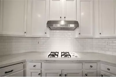 30840 Point Woods Court, Temecula, CA 92591 - Photo 13