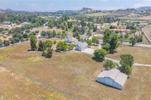 19170 Vista de Cielo, Murrieta, CA 92562 - Photo 43
