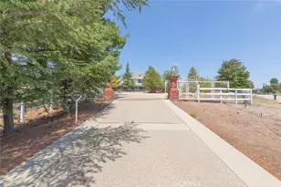 19170 Vista de Cielo, Murrieta, CA 92562 - Photo 3
