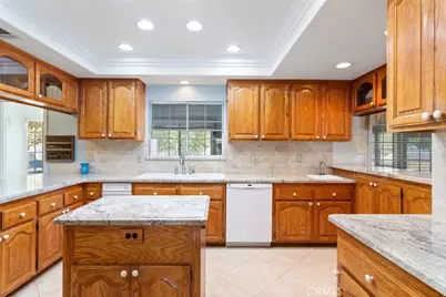 19170 Vista De Cielo, Murrieta, CA 92562 - Photo 13