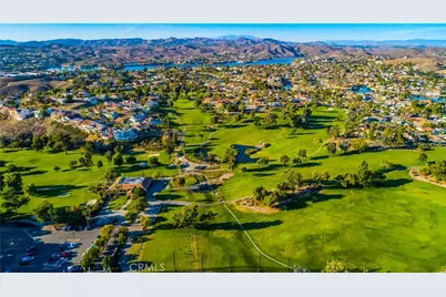 21903 Strawberry, Canyon Lake, CA 92587 - Photo 9