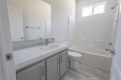 33510 Beverly Dr, Hemet, CA 92545 - Photo 9