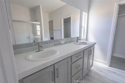33510 Beverly Dr, Hemet, CA 92545 - Photo 15