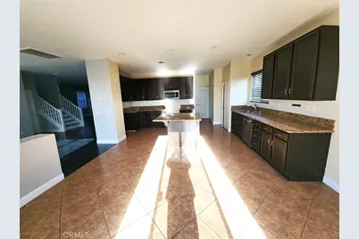 9572 Peridot, Hesperia, CA 92344 - Photo 3
